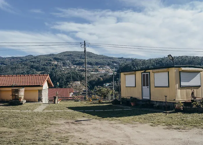 Casa Da Carvalha * ואלה דה קאמברה